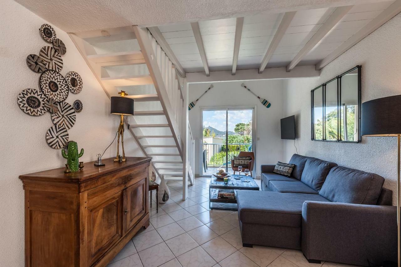 Ferienwohnung „La Cigalerie“ Saint-Raphaël Exteriör bild